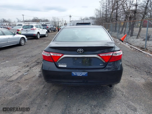 2015 Toyota Camry Hybrid LE with VIN 4T1BD1FK3FU164092, listed as a IAAI auction lot 41886726 with 396,189 mi miles. Bid and sale history available at carsss.com. Image 16.