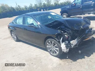 2021 Lexus ES 350 with VIN 58ADZ1B11MU109847, listed as a IAAI auction lot 42223930 with 51,557 mi miles and . Bid and sale history available at DreamBid. Image 1.