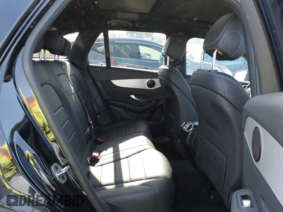 2022 Mercedes-Benz GLC 300 with VIN W1N0G8DB2NV399762, listed as a IAAI auction lot 42311304 with 20,421 mi miles and . Bid and sale history available at DreamBid. Image 8.