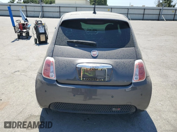 2015 FIAT 500e with VIN 3C3CFFGE0FT598221, listed as a Copart auction lot 62610385 with 54,496 mi miles and Clean title. Bid and sale history available at DreamBid. Image 6.
