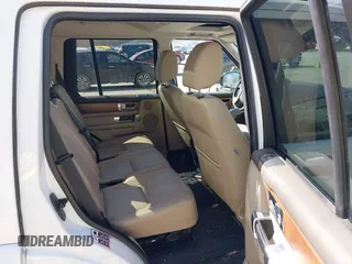 2016 Land Rover LR4 HSE with VIN SALAG2V6XGA778800, listed as a IAAI auction lot 42039649 with 126,486 mi miles and . Bid and sale history available at DreamBid. Image 8.