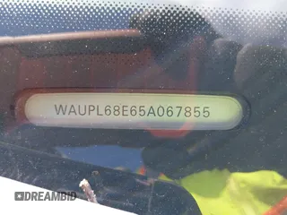 2005 Audi S4 z VIN WAUPL68E65A067855, wystawiony jako IAAI lot #41830786 z przebiegiem 137 042 mil mil oraz . Historia ofert i sprzedaży dostępna na DreamBid. Obrazek 9.