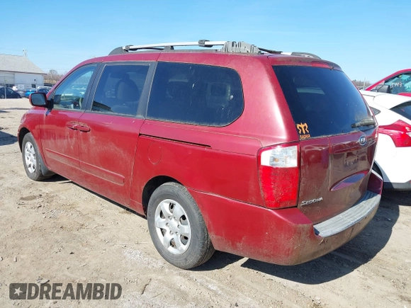 2008 Kia Sedona LX with VIN KNDMB233586245771, listed as a IAAI auction lot 41779801 with 141,157 mi miles. Bid and sale history available at carsss.com. Image 3.