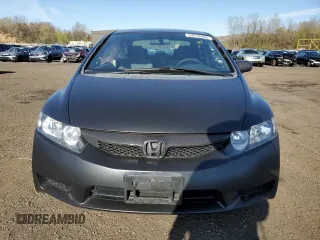 2009 Honda Civic LX z VIN 2HGFA16519H519732, wystawiony jako Copart lot #54018665 z przebiegiem 136 589 mil mil oraz Szkoda całkowita • Salvage title. Historia ofert i sprzedaży dostępna na DreamBid. Obrazek 5.