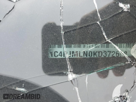 2019 Jeep Cherokee Latitude Plus z VIN 1C4PJMLN0KD372668, wystawiony jako Copart lot #60802365 z przebiegiem Nie podano mil oraz Szkoda całkowita • Salvage title. Historia ofert i sprzedaży dostępna na DreamBid. Obrazek 14.