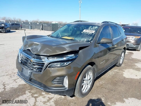 2024 Chevrolet Equinox LT with VIN 3GNAXKEGXRL208573, listed as a IAAI auction lot 41275771 with 9,260 mi miles. Bid and sale history available at carsss.com. Image 2.