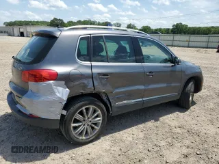 2016 Volkswagen Tiguan SE with VIN WVGAV7AXXGW502267, listed as a Copart auction lot 54916725 with 105,926 mi miles and Clean title. Bid and sale history available at DreamBid. Image 3.