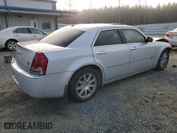 2009 Chrysler 300 with VIN 2C3LA63T09H628575, listed as a Copart auction lot 86588864 with 259,544 mi miles and Salvage Title. Bid and sale history available at carsss.com. Image 3.