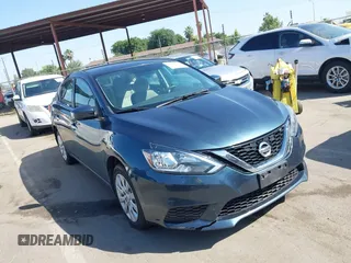 2017 Nissan Sentra S z VIN 3N1AB7AP3HY240179, wystawiony jako IAAI lot #42391806 z przebiegiem 91 939 mil mil oraz . Historia ofert i sprzedaży dostępna na DreamBid. Obrazek 1.