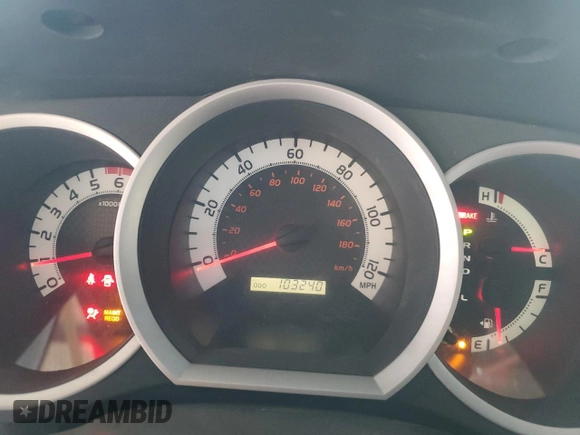 2015 Toyota Tacoma z VIN 3TMLU4EN9FM192716, wystawiony jako Copart lot #61462045 z przebiegiem 103 240 mil mil oraz Szkoda całkowita • Salvage title. Historia ofert i sprzedaży dostępna na DreamBid. Obrazek 9.