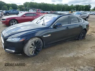 2016 Jaguar XF 35t Prestige with VIN SAJBK4BV8GCY15074, listed as a Copart auction lot 52760714 with 124,836 mi miles and Salvage Title. Bid and sale history available at carsss.com. Image 1.