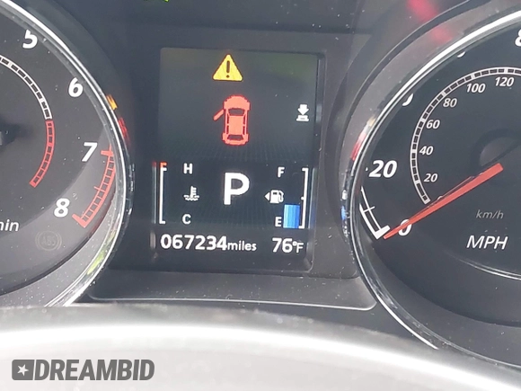 2020 Mitsubishi Outlander ES z VIN JA4AP3AU9LU028969, wystawiony jako IAAI lot #42503716 z przebiegiem 67 234 mil mil oraz . Historia ofert i sprzedaży dostępna na DreamBid. Obrazek 15.