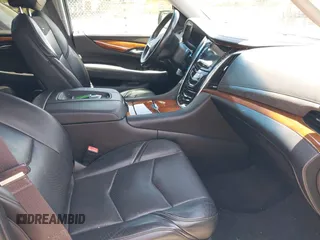 2015 Cadillac Escalade Luxury z VIN 1GYS4BKJ1FR215223, wystawiony jako IAAI lot #42548931 z przebiegiem 145 947 mil mil oraz . Historia ofert i sprzedaży dostępna na DreamBid. Obrazek 5.