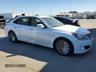 2015 Hyundai Equus Ultimate z VIN KMHGH4JH2FU095077, wystawiony jako Copart lot #71481054 z przebiegiem 111 373 mil mil oraz Szkody całkowita. Historia ofert i sprzedaży dostępna na DreamBid. Obrazek 4.