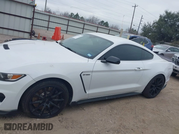 2017 Ford Mustang Shelby GT350 z VIN 1FA6P8JZ1H5525560, wystawiony jako IAAI lot #41526233 z przebiegiem 36 852 mil mil oraz . Historia ofert i sprzedaży dostępna na DreamBid. Obrazek 15.
