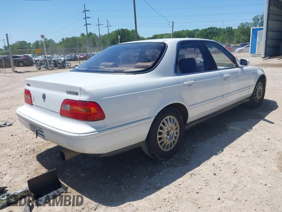 1993 Acura Legend L with VIN JH4KA7668PC025178, listed as a IAAI auction lot 41990390 with 187,755 mi miles and . Bid and sale history available at DreamBid. Image 4.