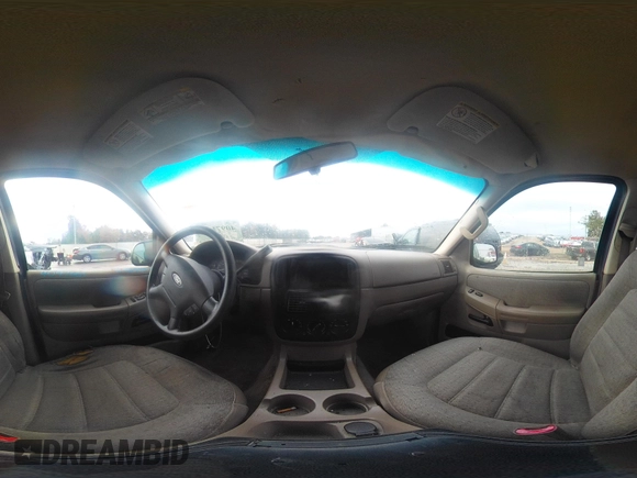 2002 Ford Explorer XLS z VIN 1FMZU62E32ZC29113, wystawiony jako IAAI lot #40971661 z przebiegiem 296 565 mil mil oraz . Historia ofert i sprzedaży dostępna na DreamBid. Obrazek 19.