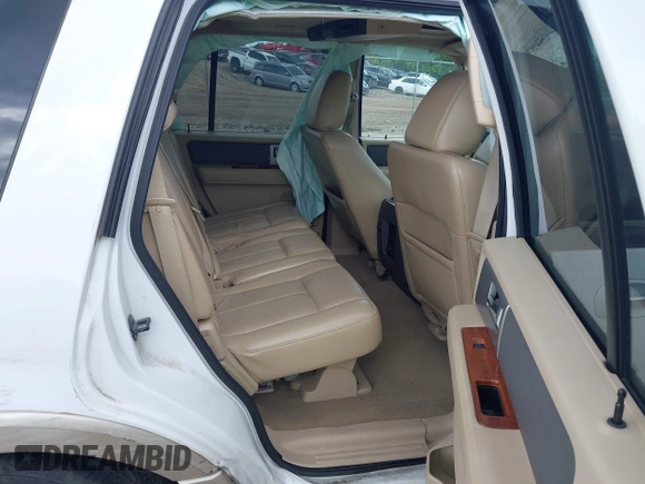 2010 Ford Expedition Eddie Bauer with VIN 1FMJU1H53AEA07426, listed as a IAAI auction lot 42072928 with 216,112 mi miles and . Bid and sale history available at DreamBid. Image 8.