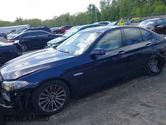 2011 BMW 5 Series 535i z VIN WBAFR7C52BC602798, wystawiony jako IAAI lot #42268270 z przebiegiem 149 249 mil mil oraz . Historia ofert i sprzedaży dostępna na DreamBid. Obrazek 2.
