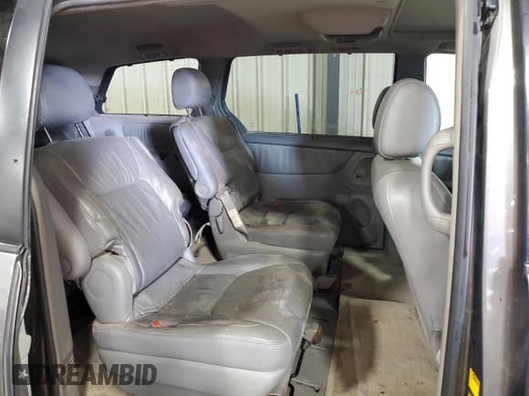2004 Toyota Sienna XLE with VIN 5TDBA22CX4S020459, listed as a Copart auction lot 52444465 with 264,508 mi miles and Salvage Title. Bid and sale history available at carsss.com. Image 11.
