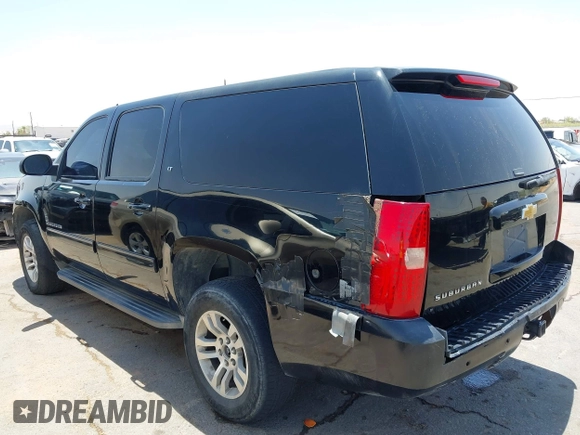 2013 Chevrolet Suburban LT z VIN 1GNSCJE02DR176393, wystawiony jako IAAI lot #42483598 z przebiegiem 266 075 mil mil oraz . Historia ofert i sprzedaży dostępna na DreamBid. Obrazek 14.
