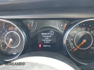2020 Jeep Wrangler Unlimited Sport S с VIN 1C4HJXDN0LW204734, выставлен на аукционе IAAI как лот 42128859 с пробегом 92 017 миль миль и . История ставок и продаж доступна на DreamBid. Изображение 7.