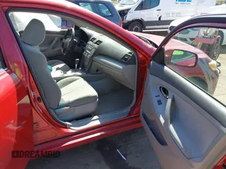 2011 Toyota Camry LE with VIN 4T1BF3EK5BU136635, listed as a IAAI auction lot 41860083 with 221,523 mi miles. Bid and sale history available at carsss.com. Image 5.