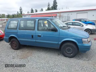 1995 Plymouth Voyager z VIN 2P4GH2536SR395683, wystawiony jako IAAI lot #42130674 z przebiegiem 136 117 mil mil oraz . Historia ofert i sprzedaży dostępna na DreamBid. Obrazek 13.