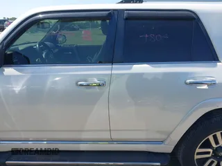 2015 Toyota 4Runner Limited with VIN JTEBU5JR0F5257299, listed as a IAAI auction lot 42029367 with 172,322 mi miles and . Bid and sale history available at carsss.com. Image 15.