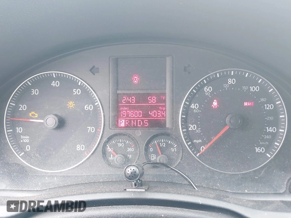 2009 Volkswagen Jetta SE with VIN 3VWRZ81K79M013704, listed as a IAAI auction lot 42259656 with 197,600 mi miles and . Bid and sale history available at DreamBid. Image 7.