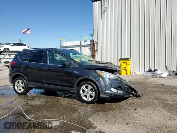 2015 Ford Escape SE with VIN 1FMCU0GX1FUB71115, listed as a Copart auction lot 45844855 with 101,404 mi miles and Clean Title. Bid and sale history available at DreamBid. Image 14.