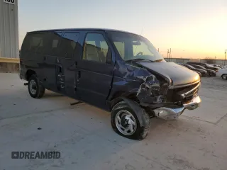 2007 Ford Econoline Passenger XL with VIN 1FBNE31L67DB23312, listed as a Copart auction lot 48683305 with 189,129 mi miles and Salvage Title. Bid and sale history available at carsss.com. Image 4.