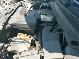 2013 Nissan Pathfinder S z VIN 5N1AR2MM3DC605746, wystawiony jako IAAI lot #43248257 z przebiegiem 184 664 mil mil oraz . Historia ofert i sprzedaży dostępna na DreamBid. Obrazek 12.