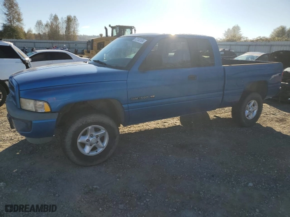 1998 Dodge Ram 1500 with VIN 3B7HF13Y4WG227429, listed as a Copart auction lot 72100104 with 242,823 mi miles and Clean Title. Bid and sale history available at carsss.com. Image 1.