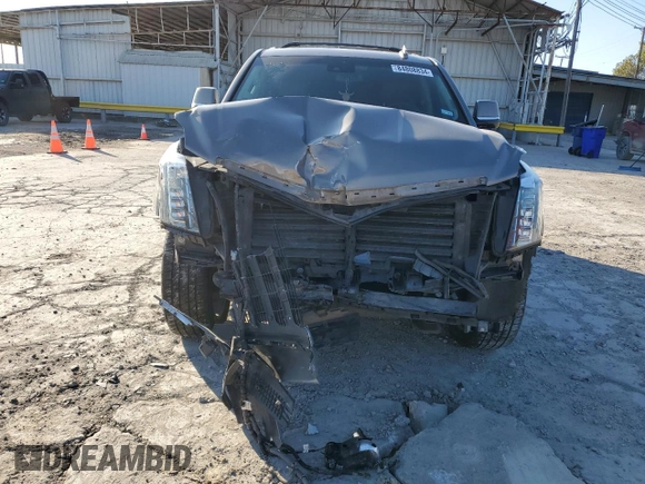 2018 Cadillac Escalade Luxury z VIN 1GYS3BKJXJR140212, wystawiony jako Copart lot #84808834 z przebiegiem 127 402 mil mil oraz Szkody całkowita. Historia ofert i sprzedaży dostępna na DreamBid. Obrazek 5.