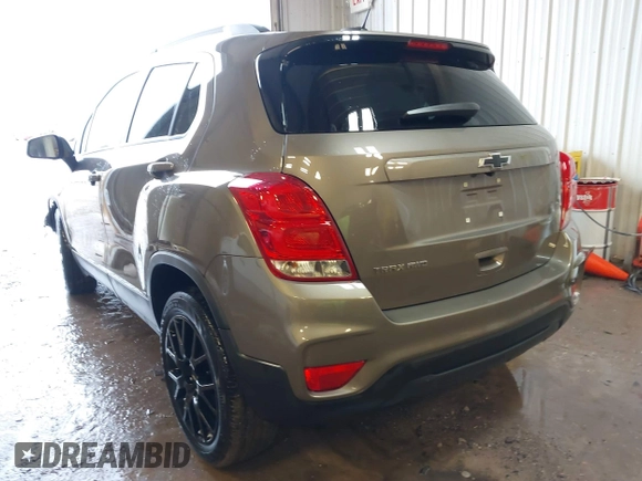 2022 Chevrolet Trax LT with VIN KL7CJPSM6NB540819, listed as a IAAI auction lot 41681957 with 29,187 mi miles. Bid and sale history available at carsss.com. Image 3.