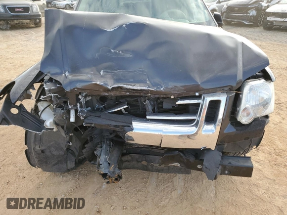 2006 Ford Explorer Eddie Bauer z VIN 1FMEU64E26UA98996, wystawiony jako Copart lot #45353005 z przebiegiem 157 297 mil mil oraz Szkoda całkowita • Salvage title. Historia ofert i sprzedaży dostępna na DreamBid. Obrazek 13.