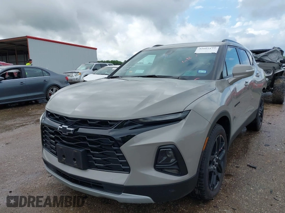 2021 Chevrolet Blazer LT z VIN 3GNKBCRS4MS563177, wystawiony jako IAAI lot #42162177 z przebiegiem 43 201 mil mil oraz . Historia ofert i sprzedaży dostępna na DreamBid. Obrazek 17.