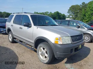 2004 Ford Explorer XLS z VIN 1FMZU72K94UB45244, wystawiony jako IAAI lot #42300250 z przebiegiem 267 809 mil mil oraz . Historia ofert i sprzedaży dostępna na DreamBid. Obrazek 1.