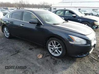 2010 Nissan Maxima SV z VIN 1N4AA5AP6AC838629, wystawiony jako IAAI lot #41005123 z przebiegiem 230 559 mil mil oraz . Historia ofert i sprzedaży dostępna na DreamBid. Obrazek 1.