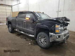 2018 Chevrolet Silverado 3500HD LT with VIN 1GC4KZCY0JF148536, listed as a Copart auction lot 44892825 with 123,280 mi miles and Salvage Title. Bid and sale history available at DreamBid. Image 4.