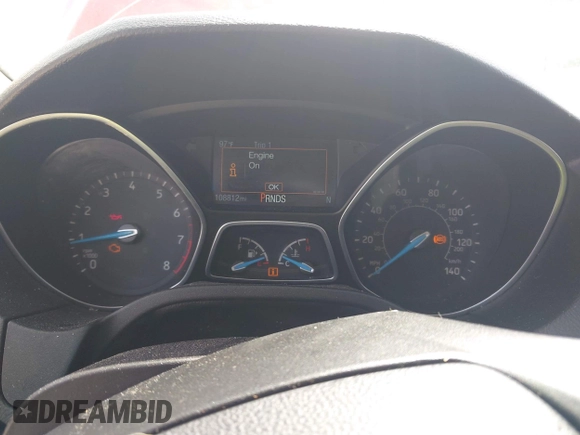 2018 Ford Focus Titanium z VIN 1FADP3J23JL295888, wystawiony jako IAAI lot #42524088 z przebiegiem 108 812 mil mil oraz . Historia ofert i sprzedaży dostępna na DreamBid. Obrazek 7.