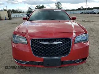 2017 Chrysler 300 S with VIN 2C3CCABG6HH526696, listed as a Copart auction lot 81372674 with 107,385 mi miles and Salvage Title. Bid and sale history available at DreamBid. Image 5.