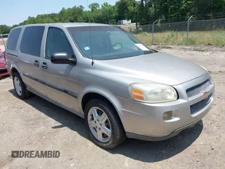 2005 Chevrolet Uplander z VIN 1GNDV03LX5D180250, wystawiony jako IAAI lot #42413366 z przebiegiem 149 361 mil mil oraz . Historia ofert i sprzedaży dostępna na DreamBid. Obrazek 1.