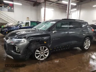 2019 Chevrolet Blazer with VIN 3GNKBHRS4KS622948, listed as a Copart auction lot 44320515 with 107,659 mi miles and Salvage title. Bid and sale history available at DreamBid. Image 1.