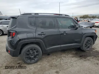 2020 Jeep Renegade Altitude with VIN ZACNJABBXLPL31137, listed as a Copart auction lot 49478765 with 37,693 mi miles and Salvage Title. Bid and sale history available at DreamBid. Image 3.
