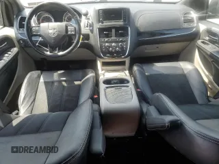 2019 Dodge Grand Caravan SXT with VIN 2C4RDGCG7KR622259, listed as a Copart auction lot 54888855 with 120,613 mi miles and Salvage Title. Bid and sale history available at DreamBid. Image 8.