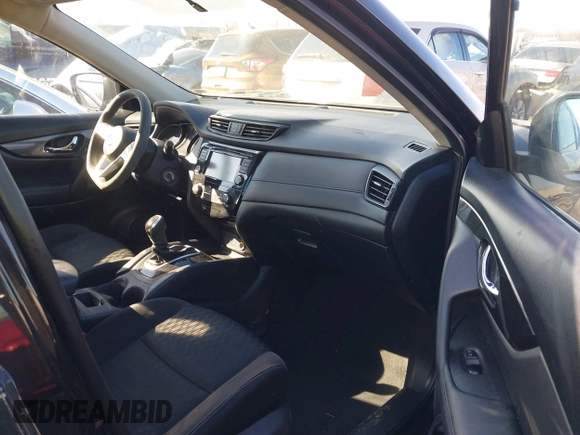 2018 Nissan Rogue SV with VIN KNMAT2MV2JP598193, listed as a IAAI auction lot 41688335 with 97,508 mi miles. Bid and sale history available at carsss.com. Image 5.