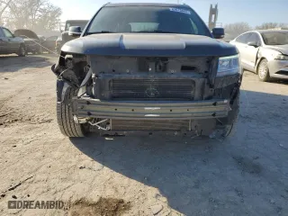 2019 Ford Explorer Limited with VIN 1FM5K8FH1KGB15899, listed as a Copart auction lot 82613044 with 130,417 mi miles and Salvage Title. Bid and sale history available at carsss.com. Image 5.