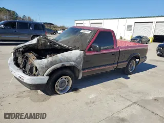 1994 GMC Sonoma with VIN 1GTCS14Z2R8511780, listed as a Copart auction lot 86900184 with 0 mi miles and Salvage Title. Bid and sale history available at carsss.com. Image 1.